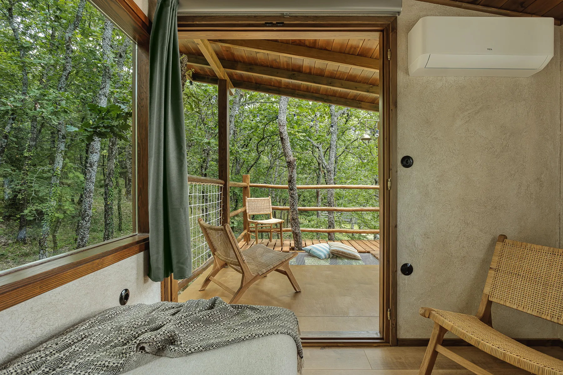 Agramada Treehouse Image